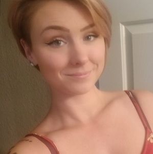 Meet your Posher, Devin